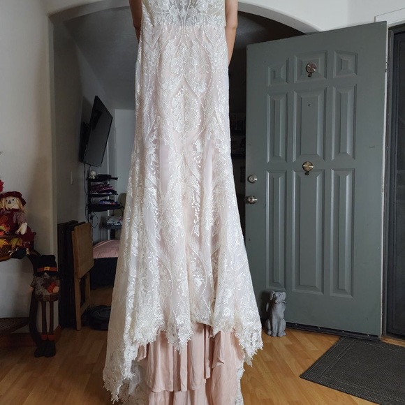 Fit & Flare Wedding Dress-Never Worn - Picture 3 of 9